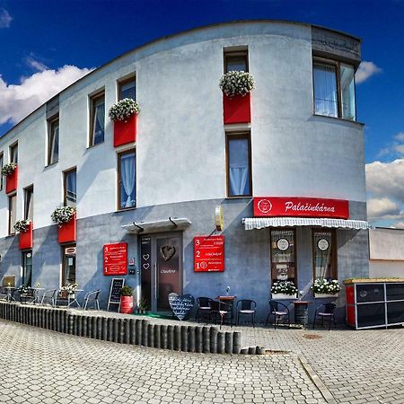 Apartmany U Basty Глучин Экстерьер фото